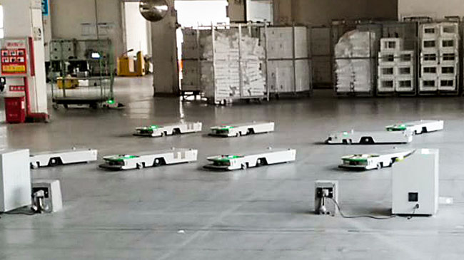 플라스틱 제조업을 위한 무인 로봇 AGV 이동 손수레 하나 방법 가로장 지도 갱도 트랙터